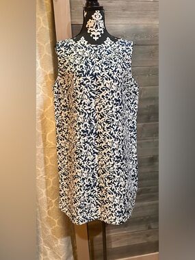 Joe Fresh Navy and White Leaf-Print Sleeveless Shift Dress size XL